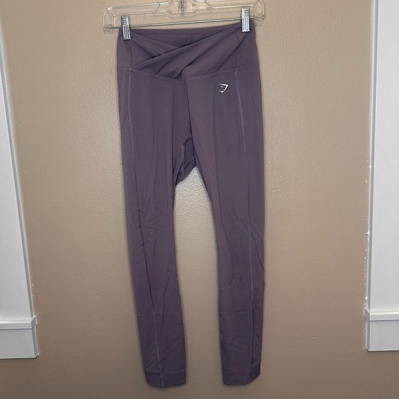 Gymshark Women’s Crossover Leggings Size Small Slate - Picture 1 of 7